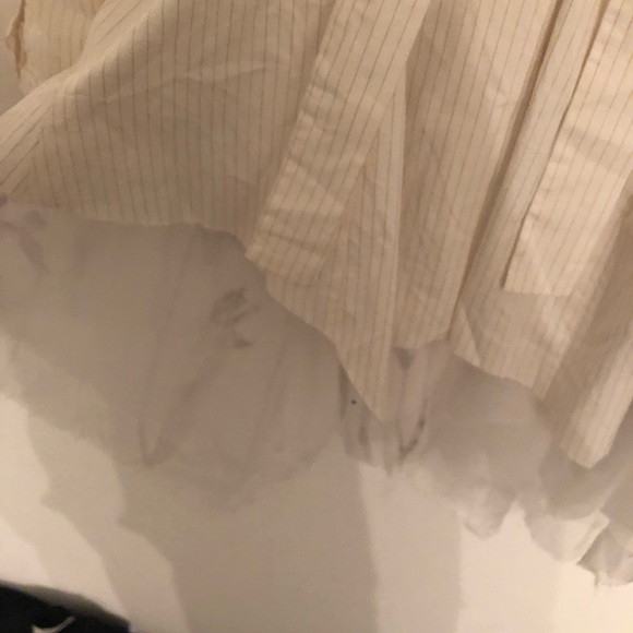 White flowy designer style shirt - Picture 3 of 8